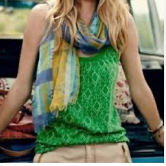 Akemi + Kin Emerald Green Patterned Tie-Back Top • Women’s S - Picture 4 of 4